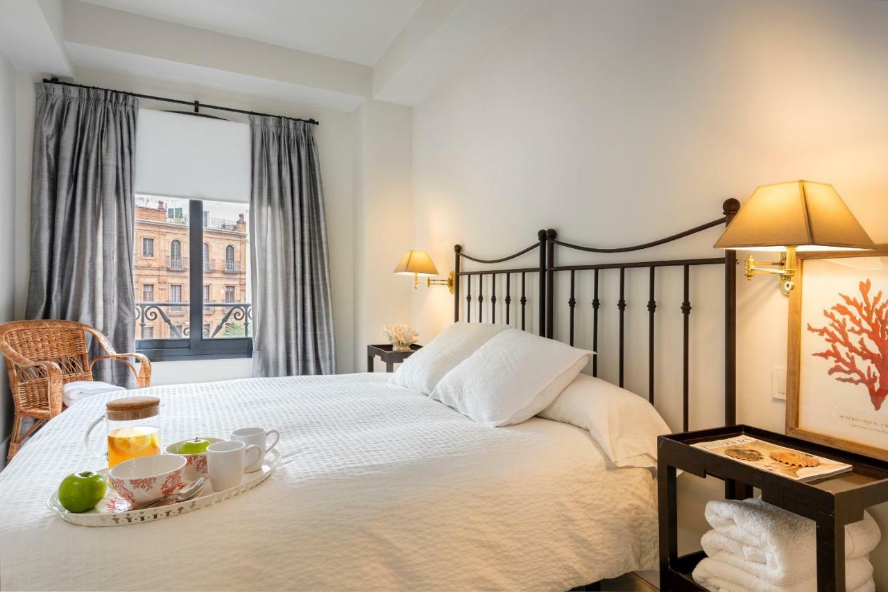 Apartamento La Catedral Севилья Экстерьер фото